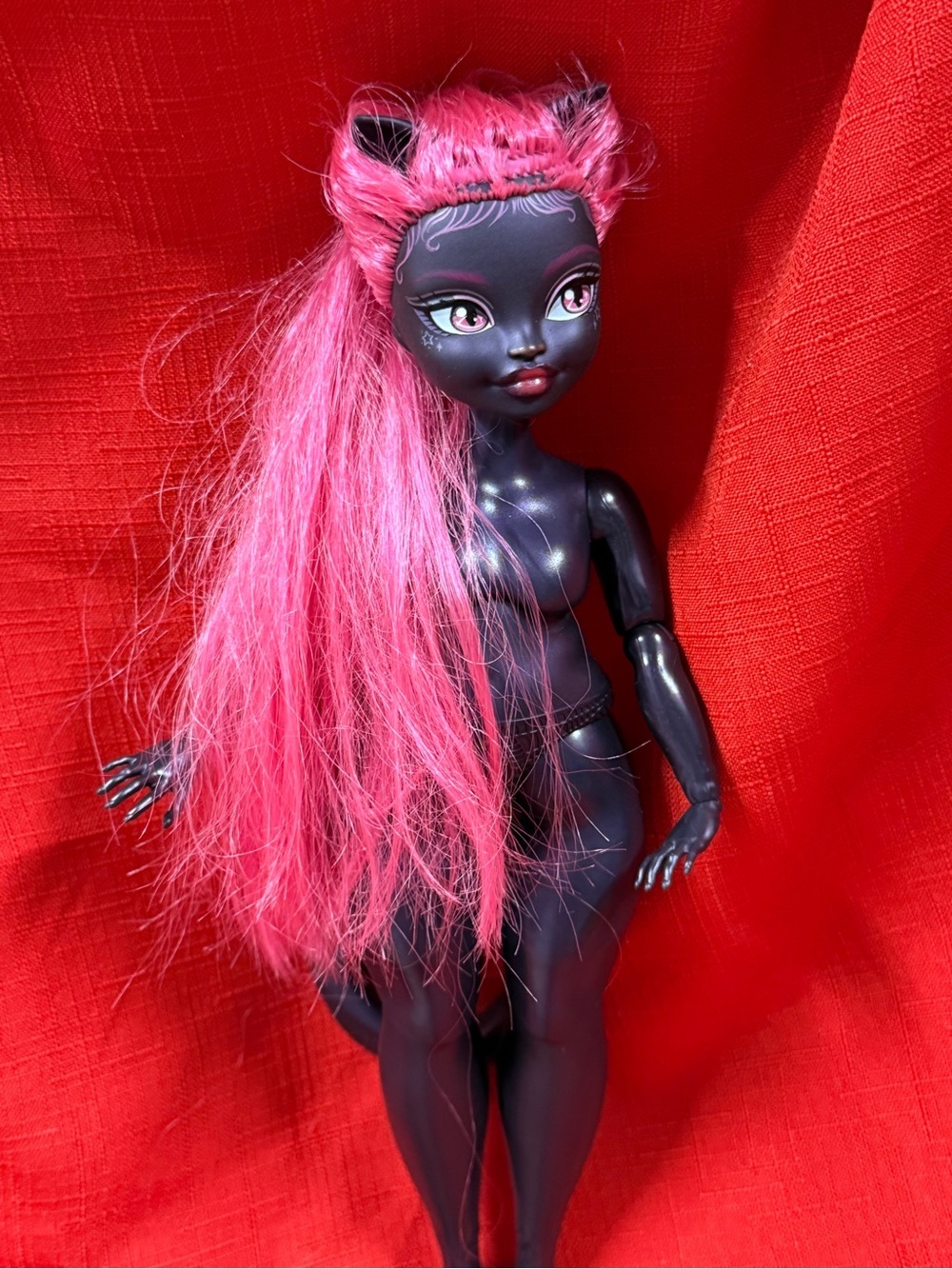 Monster High Catty Noir G3 Curvy Purple Nude Doll Pink Hair